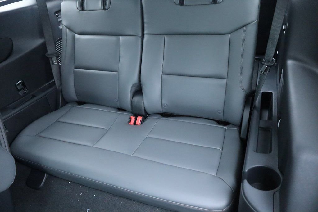 New 2026 Ford Explorer Active w/ Active Comfort Package image 12