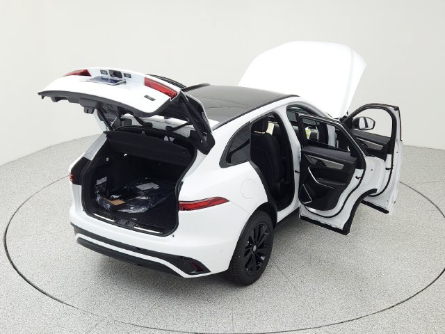 Certified 2026 Jaguar F-PACE R-Dynamic S AWD/4WD image 16