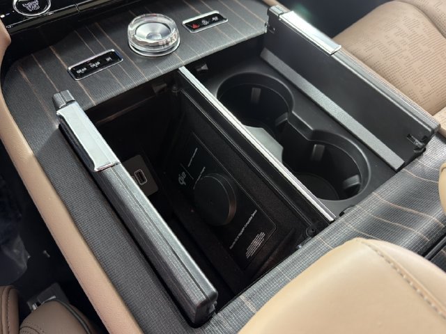New 2027 Lincoln Navigator L Black Label AWD/4WD image 5