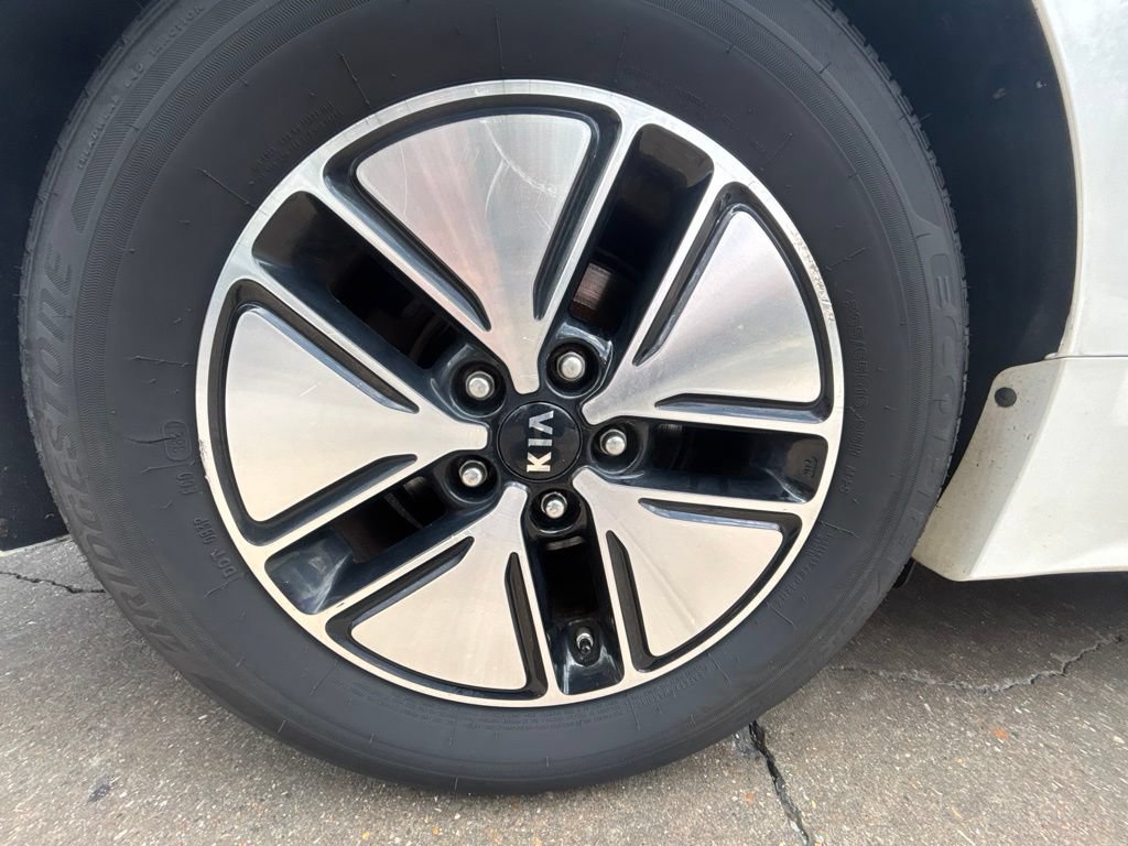 Used 2013 Kia Optima LX w/ Hybrid Convenience Pkg FWD image 25