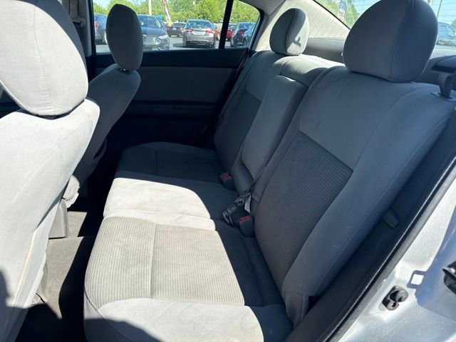 Used 2012 Nissan Sentra 2.0 SR w/ Special Edition Pkg FWD image 12