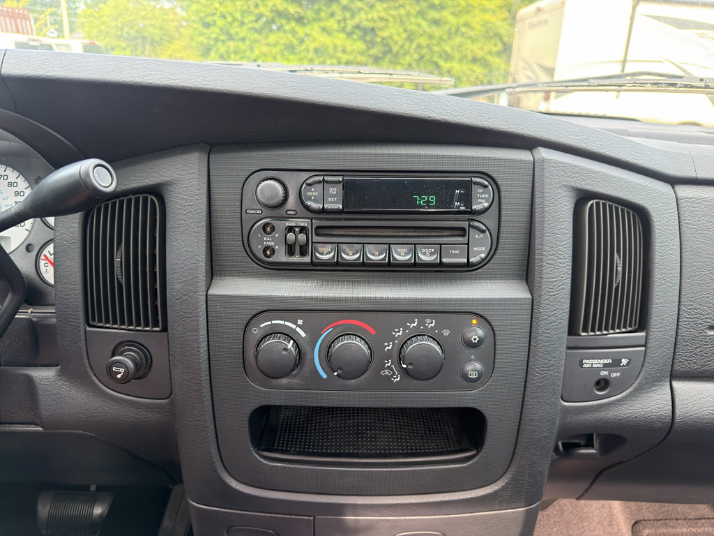 Used 2004 Dodge Ram 1500 Truck SLT w/ Sport Appearance Group RWD image 15