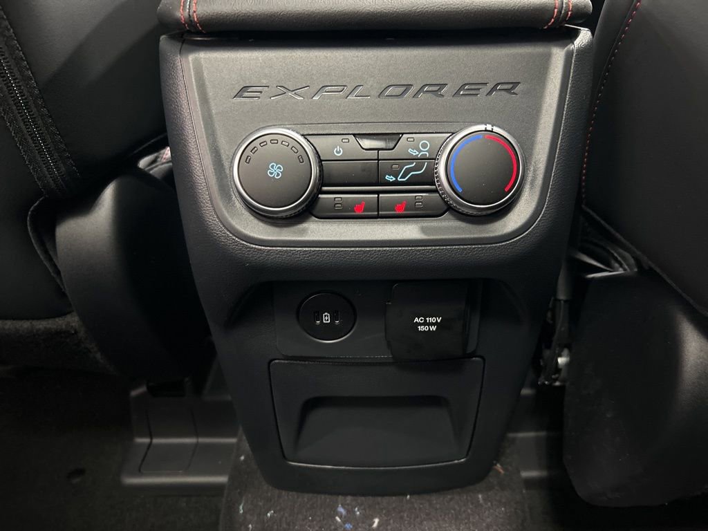 New 2026 Ford Explorer ST-Line w/ ST-Line Street Pack AWD/4WD image 31