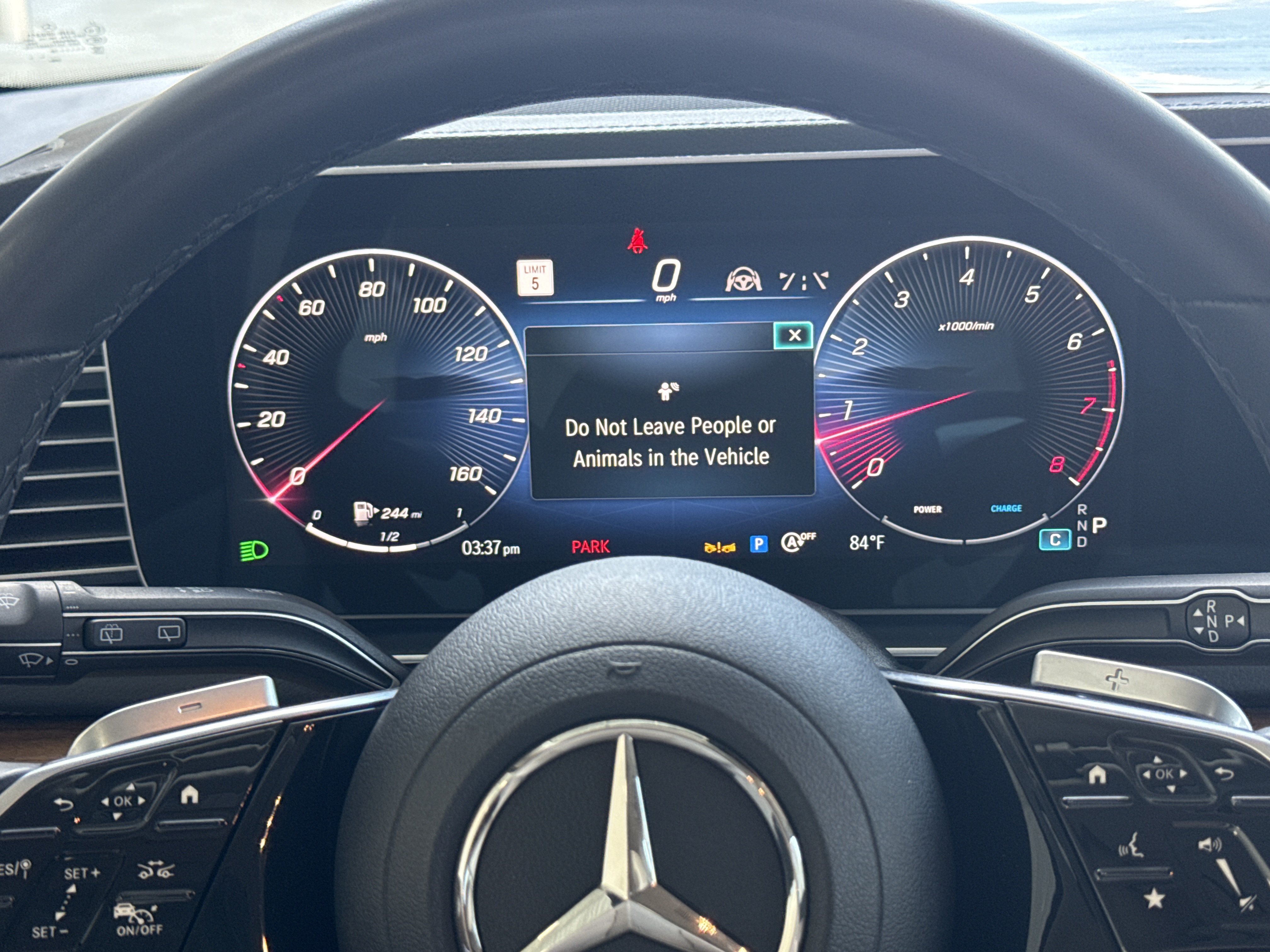 Certified 2025 Mercedes-Benz GLS 450 4MATIC image 40