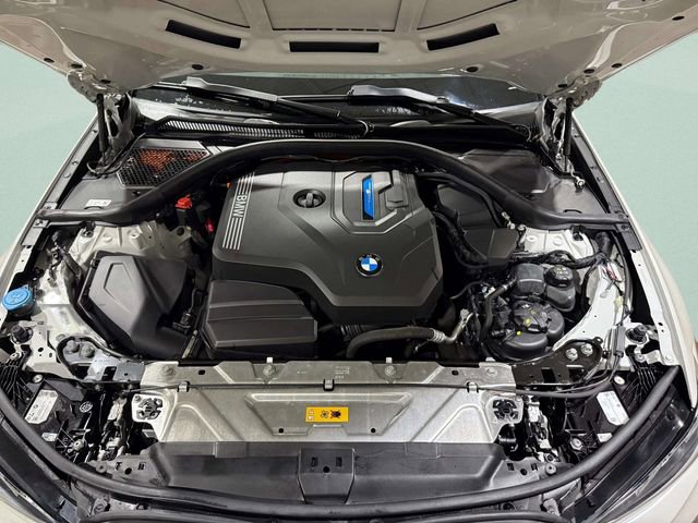 Used 2023 BMW 330e xDrive w/ Driving Assistance Package image 28