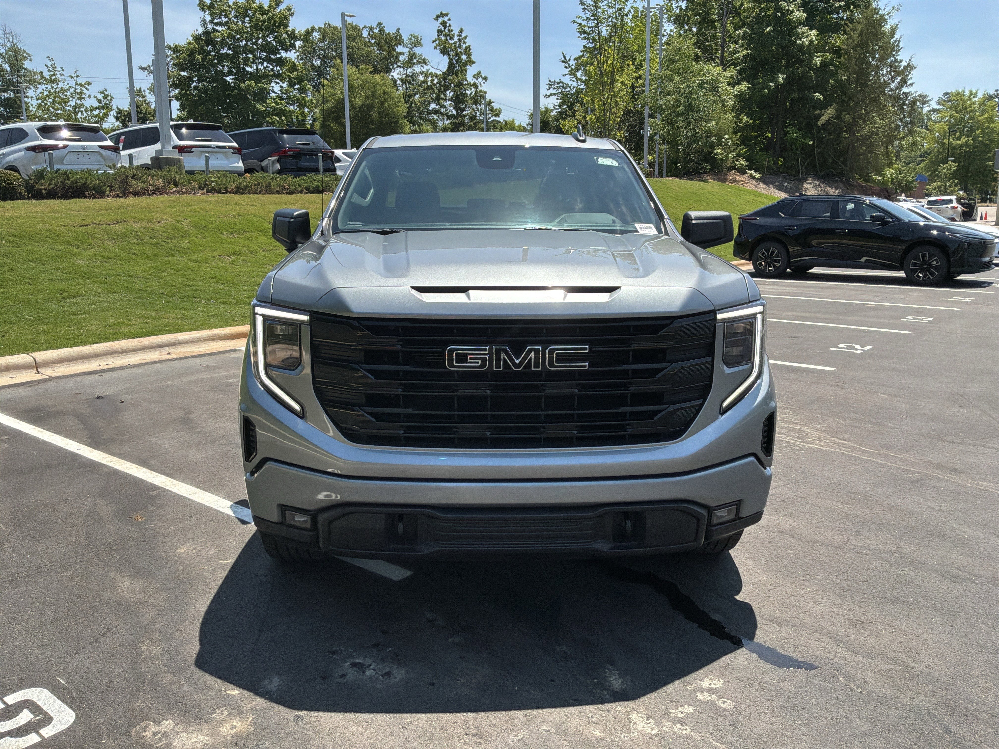 Used 2023 GMC Sierra 1500 Elevation AWD/4WD image 16