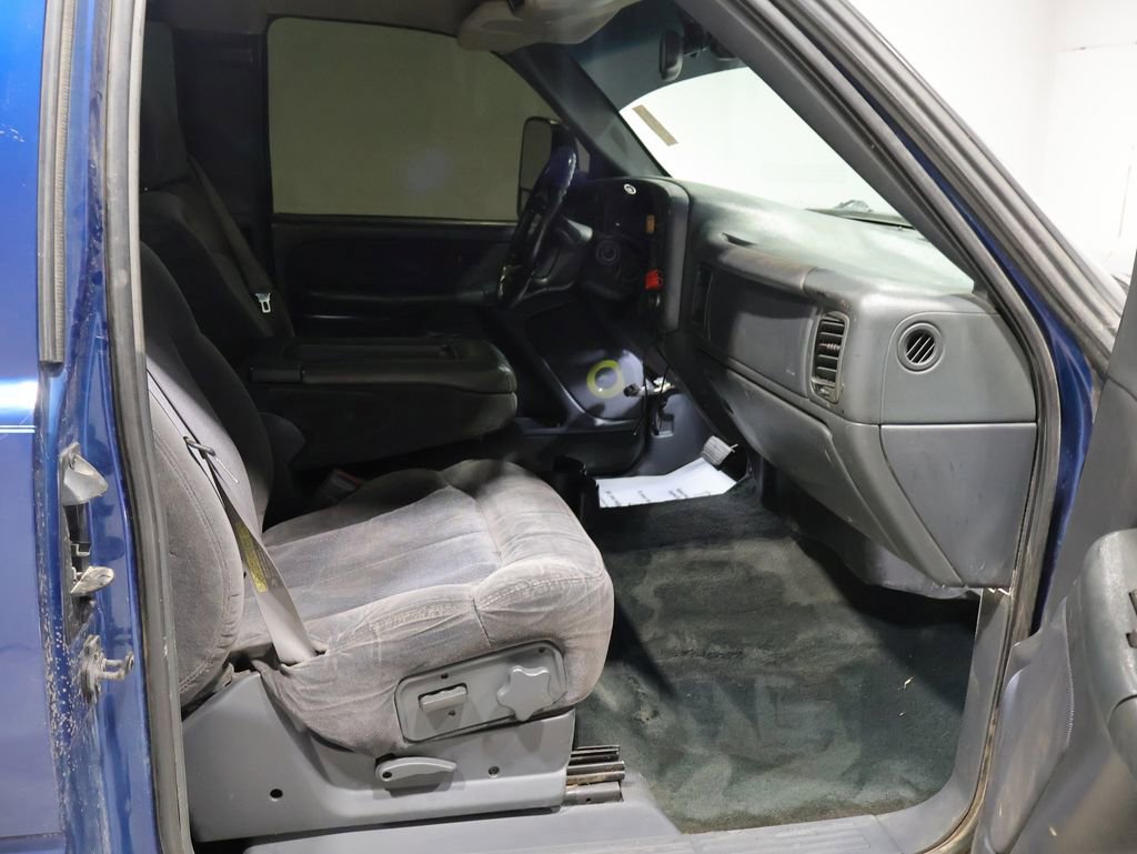 Used 2001 Chevrolet Silverado 1500 LS w/ Off-Road Chassis Pkg AWD/4WD image 20