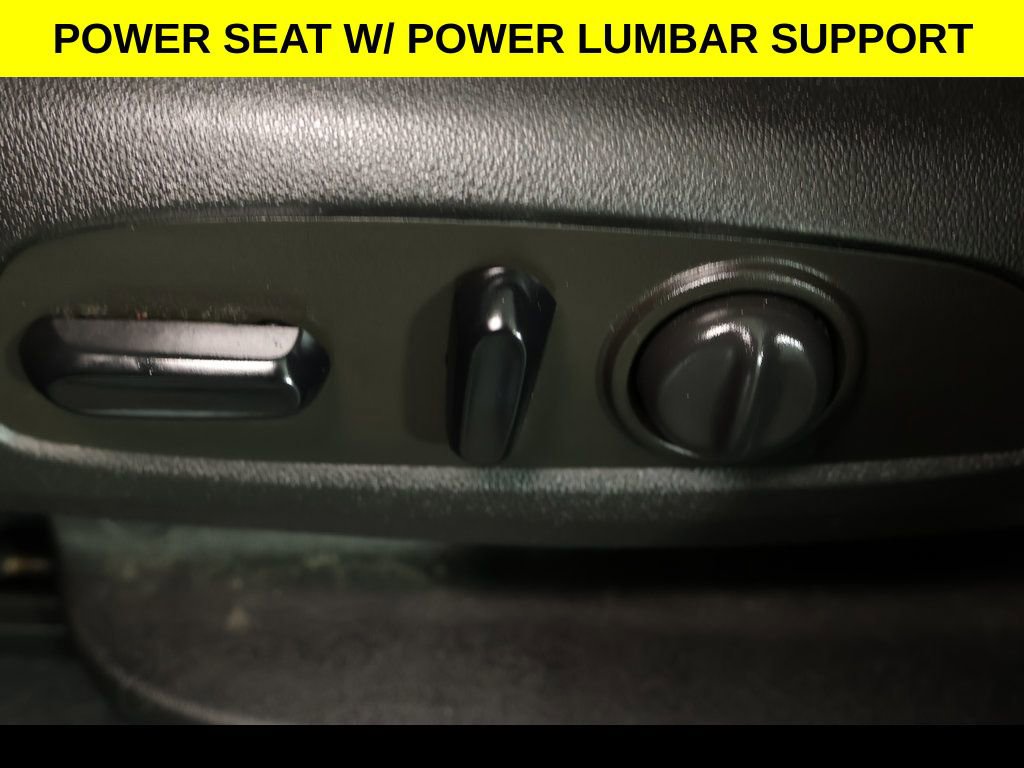 Used 2022 Chevrolet Equinox RS w/ Infotainment Package image 8