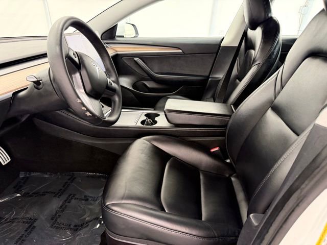 Used 2022 Tesla Model 3 Performance image 13