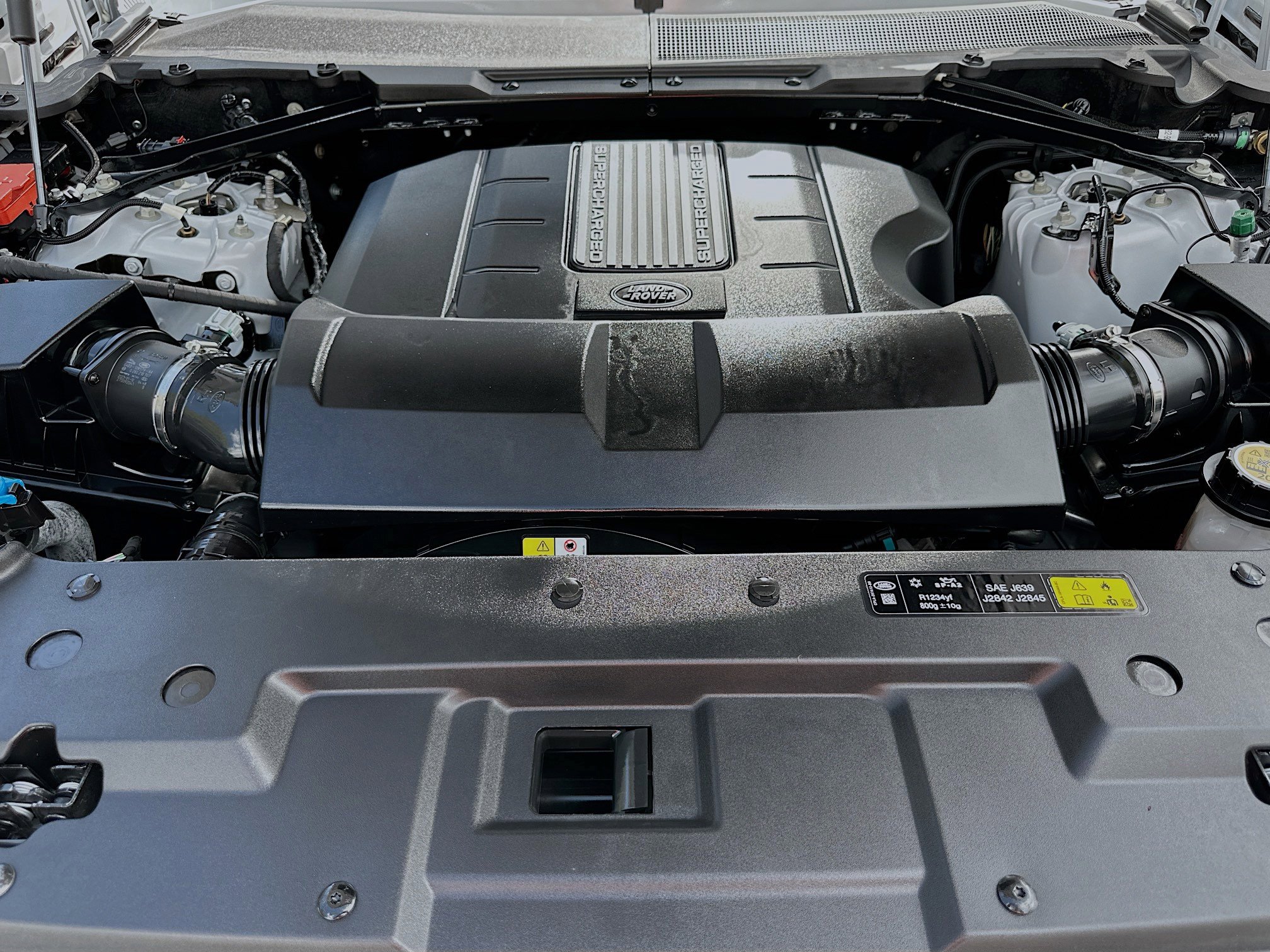 Used 2023 Land Rover Defender 90 V8 image 33