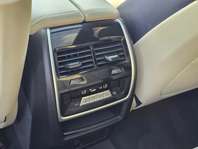 Used 2022 BMW X5 M50i w/ Executive Package AWD/4WD image 26
