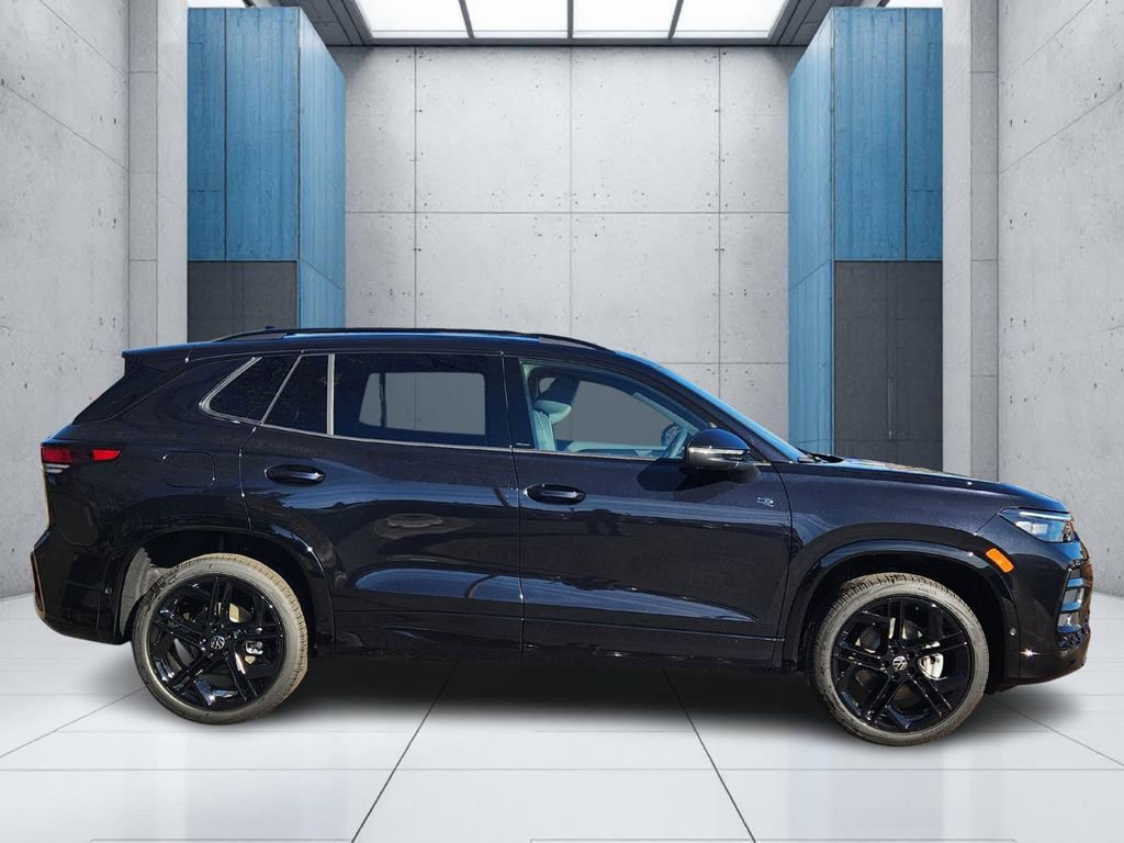 New 2026 Volkswagen Tiguan SE R-Line image 23