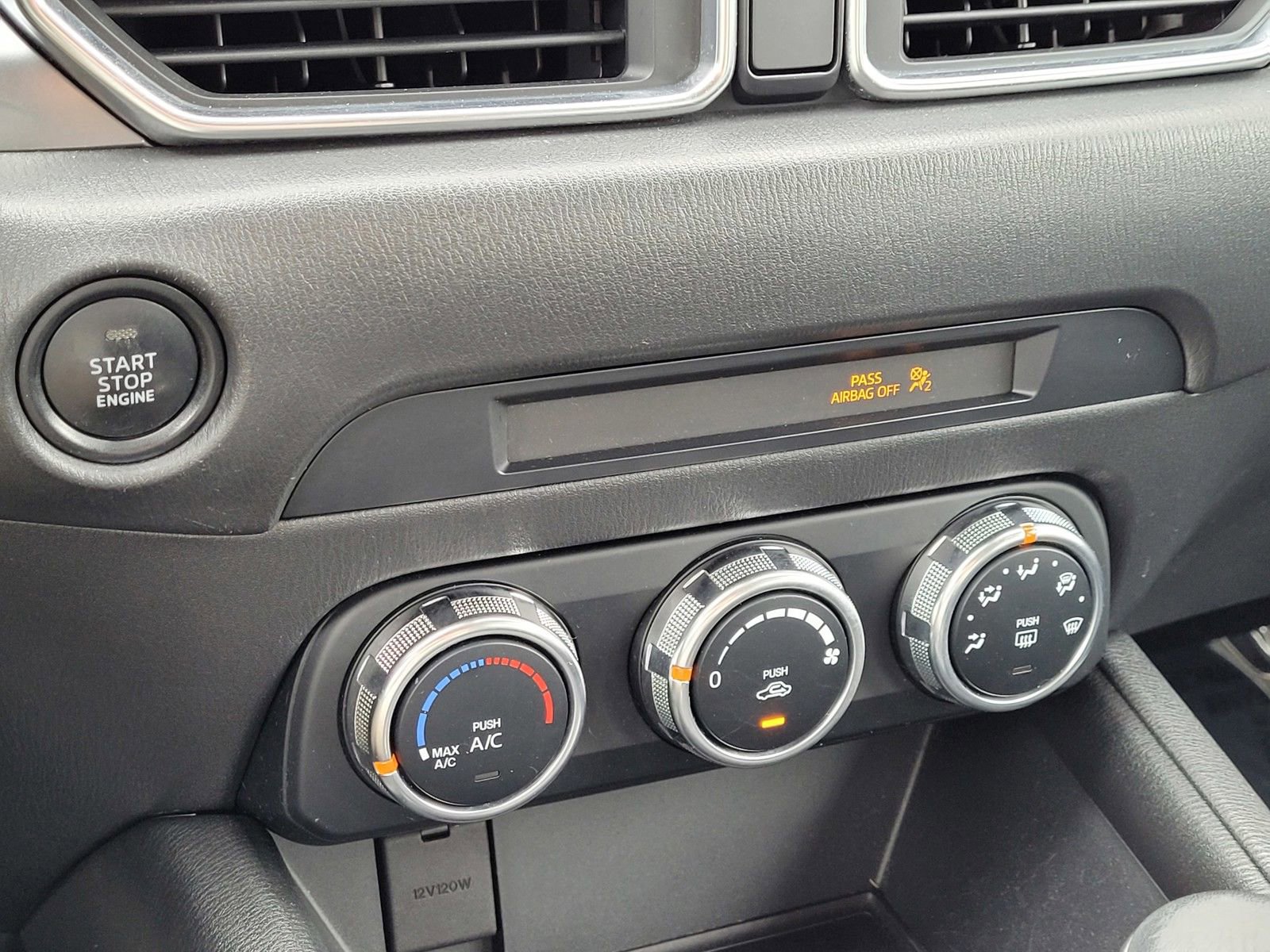 Used 2017 MAZDA CX-5 Sport image 25