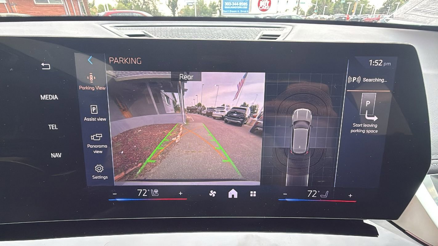 Used 2025 BMW X1 xDrive28i AWD/4WD image 21