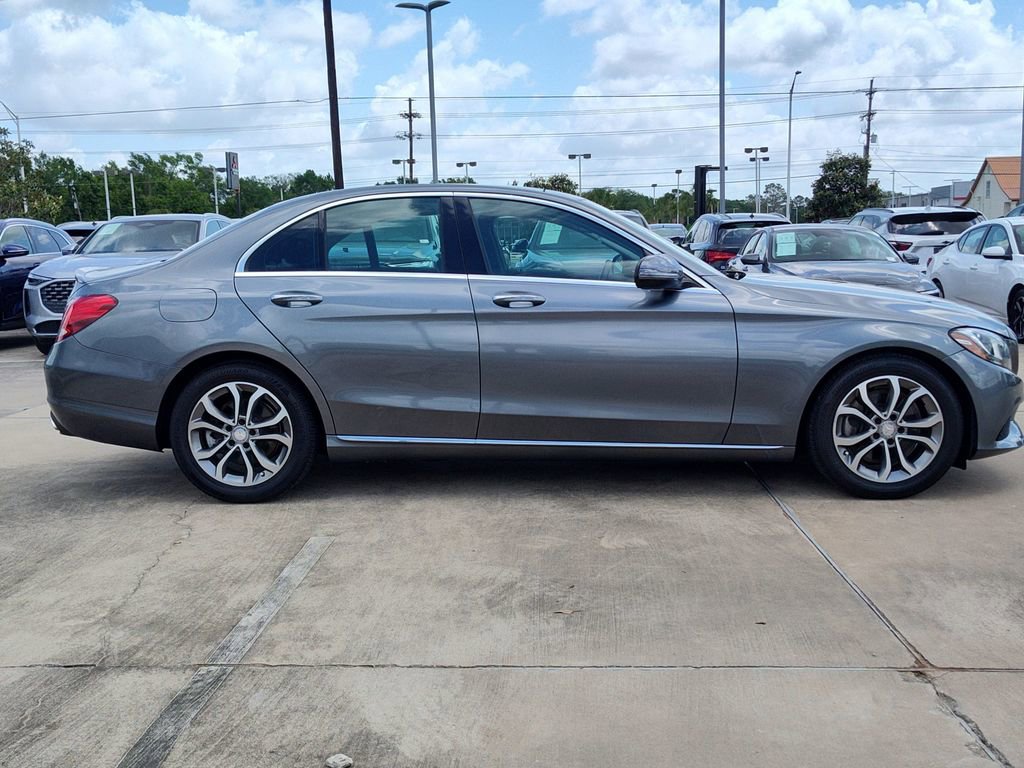 Used 2017 Mercedes-Benz C 300 Sedan image 11