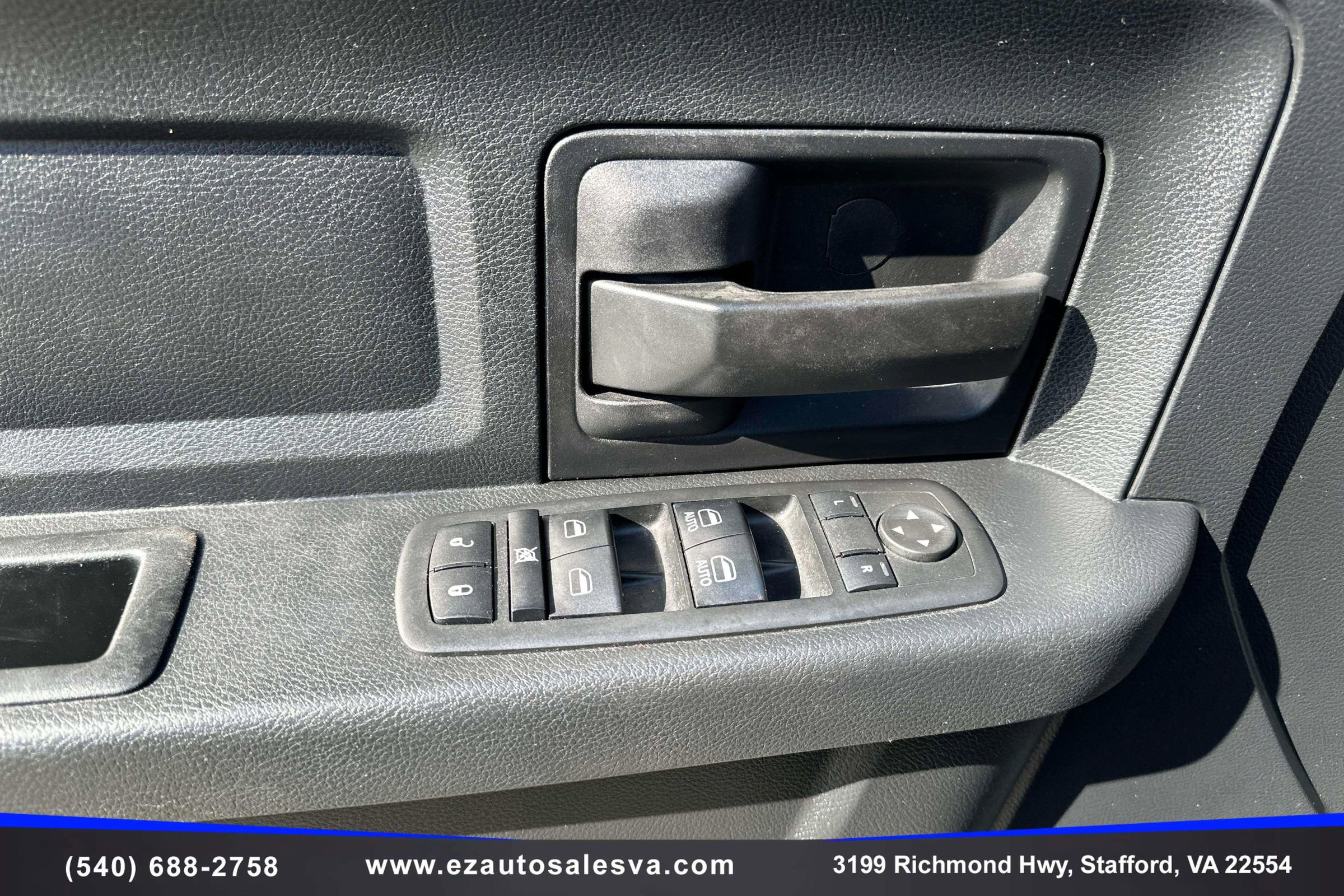 Used 2017 RAM 1500 Express image 18