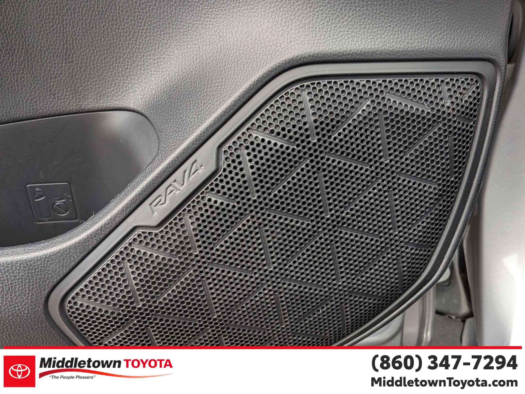 Certified 2025 Toyota RAV4 XLE AWD/4WD image 13