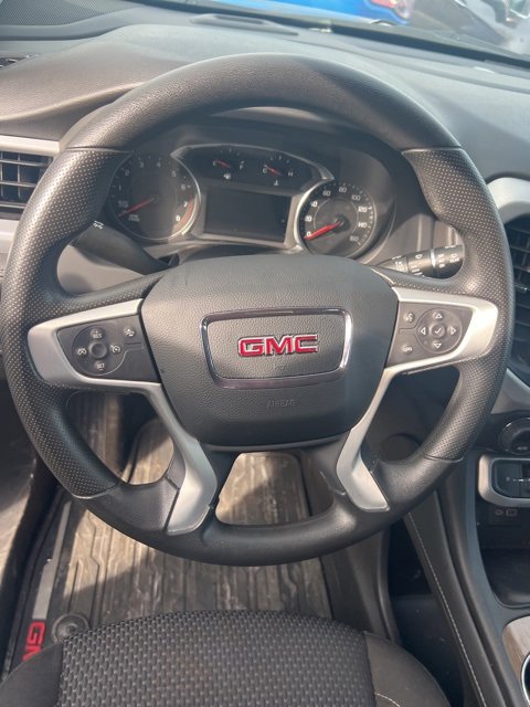 Used 2023 GMC Acadia SLE w/ Driver Convenience Package image 9