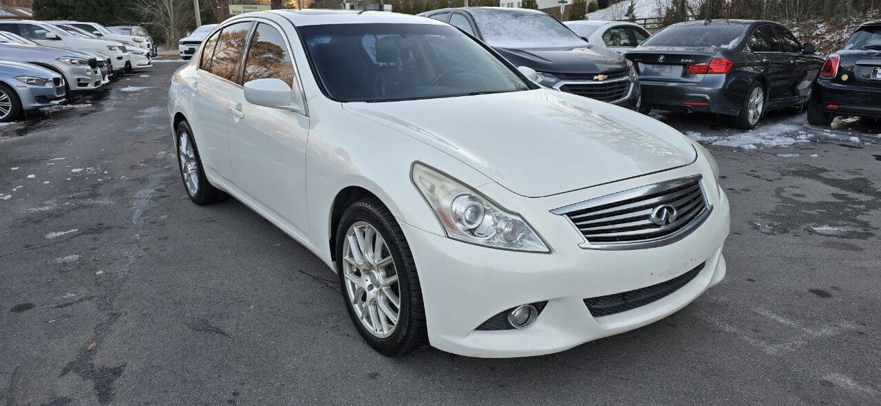 Used 2013 INFINITI G37 x AWD 4dr Sedan w/ Premium Pkg image 3