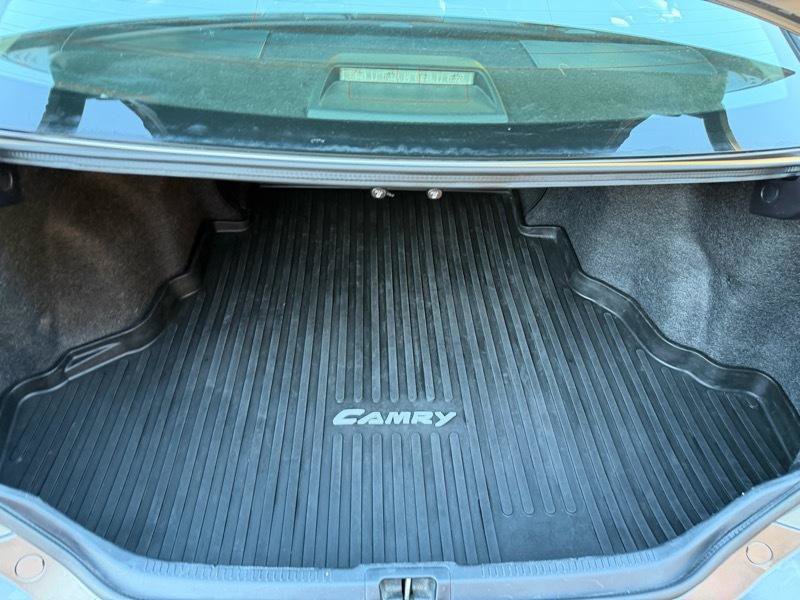 Used 2016 Toyota Camry SE FWD image 87