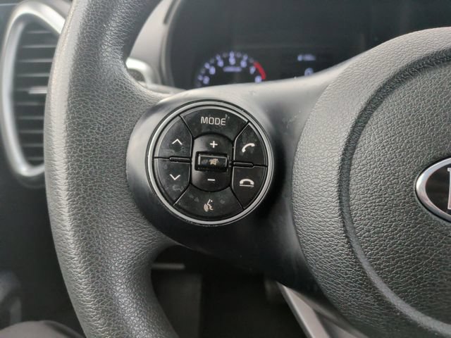 Used 2021 Kia Soul LX FWD image 19