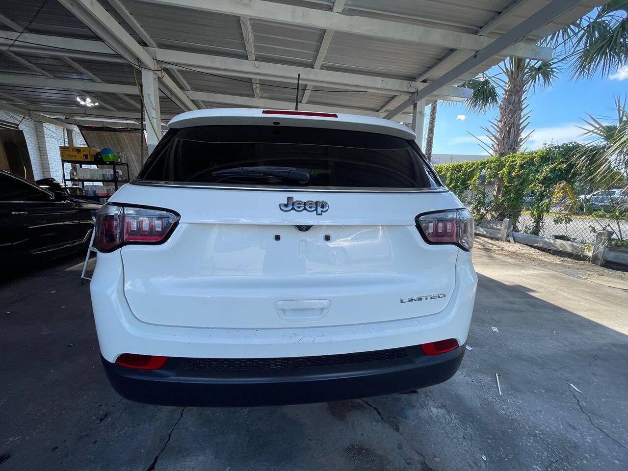 Used 2019 Jeep Compass Limited FWD image 8