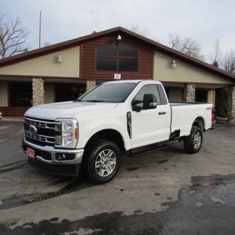 Used 2025 Ford F350 XLT w/ 360-Degree Camera Package image 2