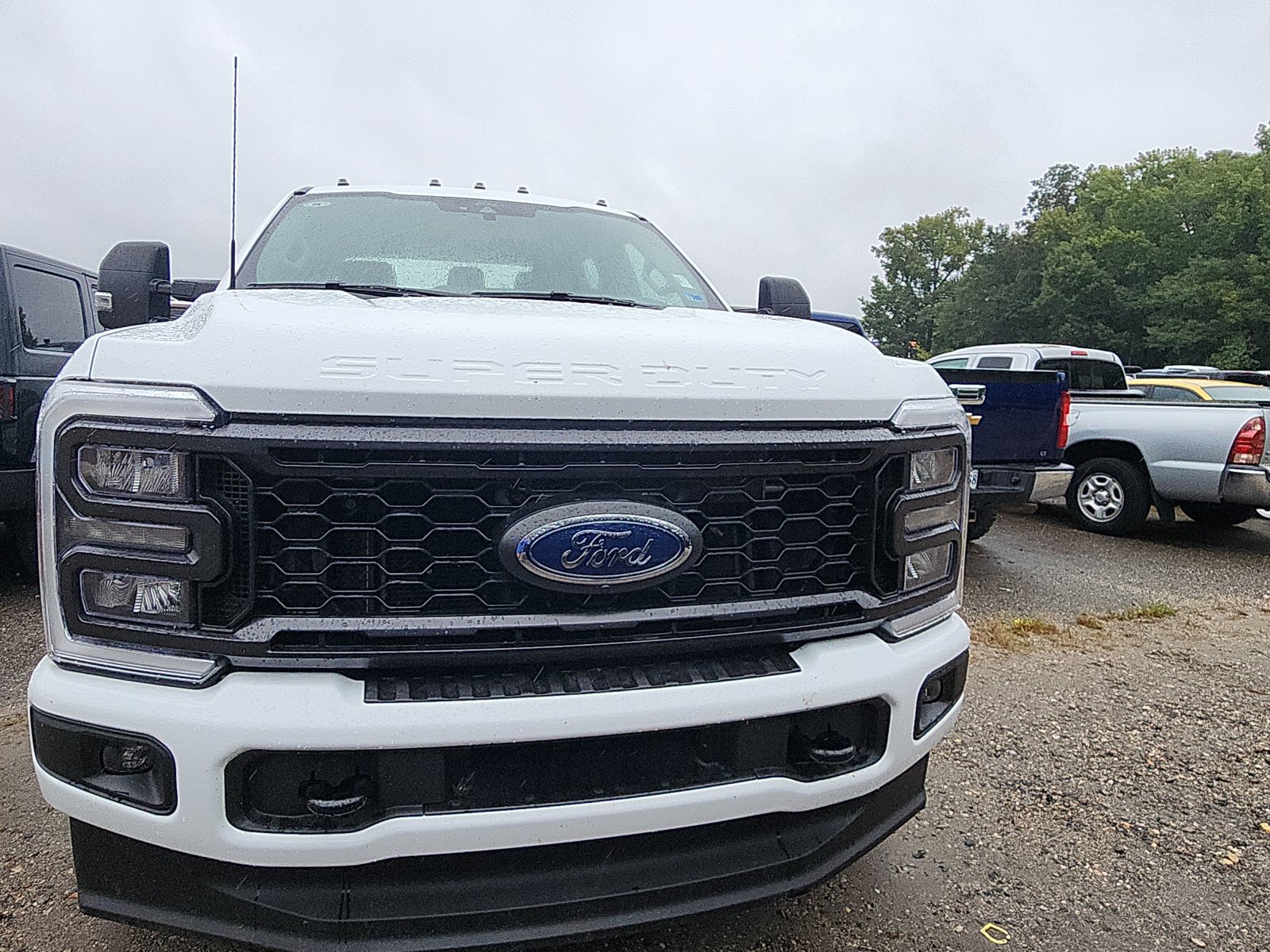 Used 2024 Ford F250 XL w/ STX Appearance Package AWD/4WD image 8