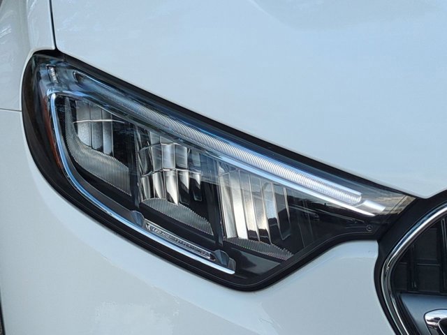 Used 2026 Mercedes-Benz GLC 300 image 10
