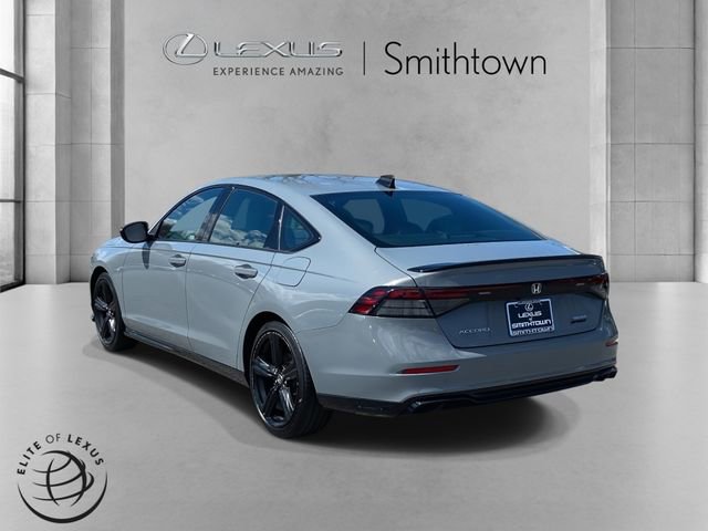 Used 2023 Honda Accord Sport image 7