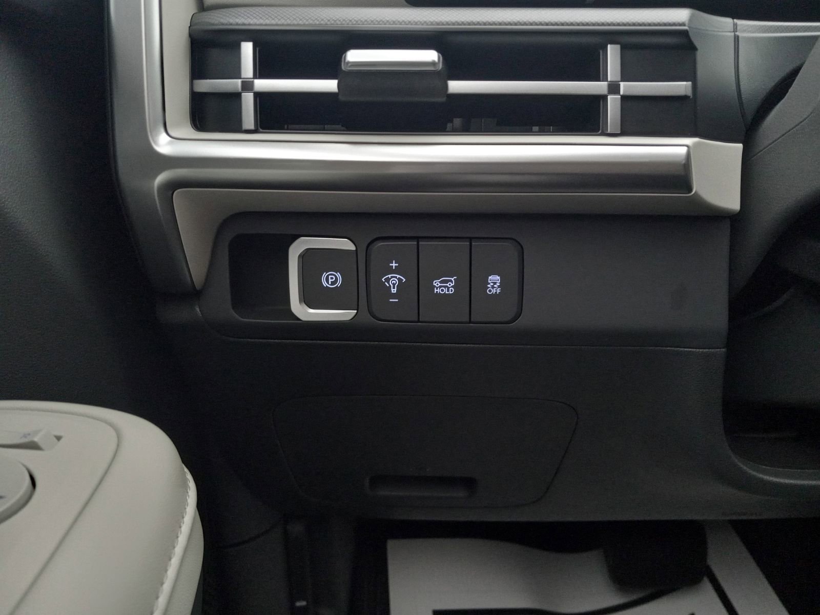 Used 2025 Hyundai Santa Fe SEL image 27