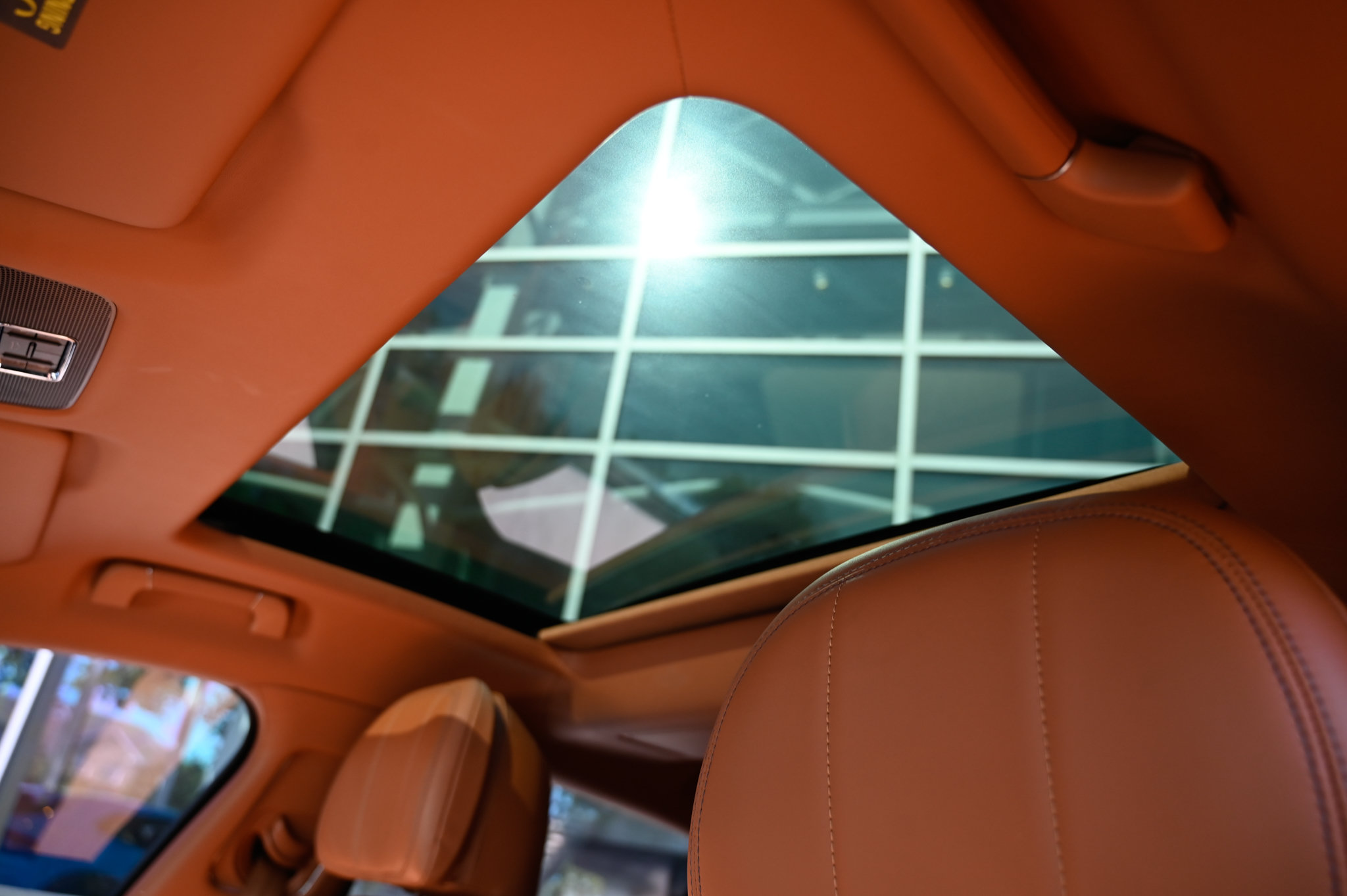 Used 2022 Bentley Flying Spur V8 AWD/4WD image 33