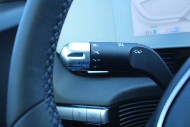 New 2024 Hyundai Ioniq 5 SEL image 31