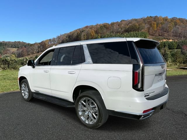 Used 2023 Cadillac Escalade Premium Luxury image 5