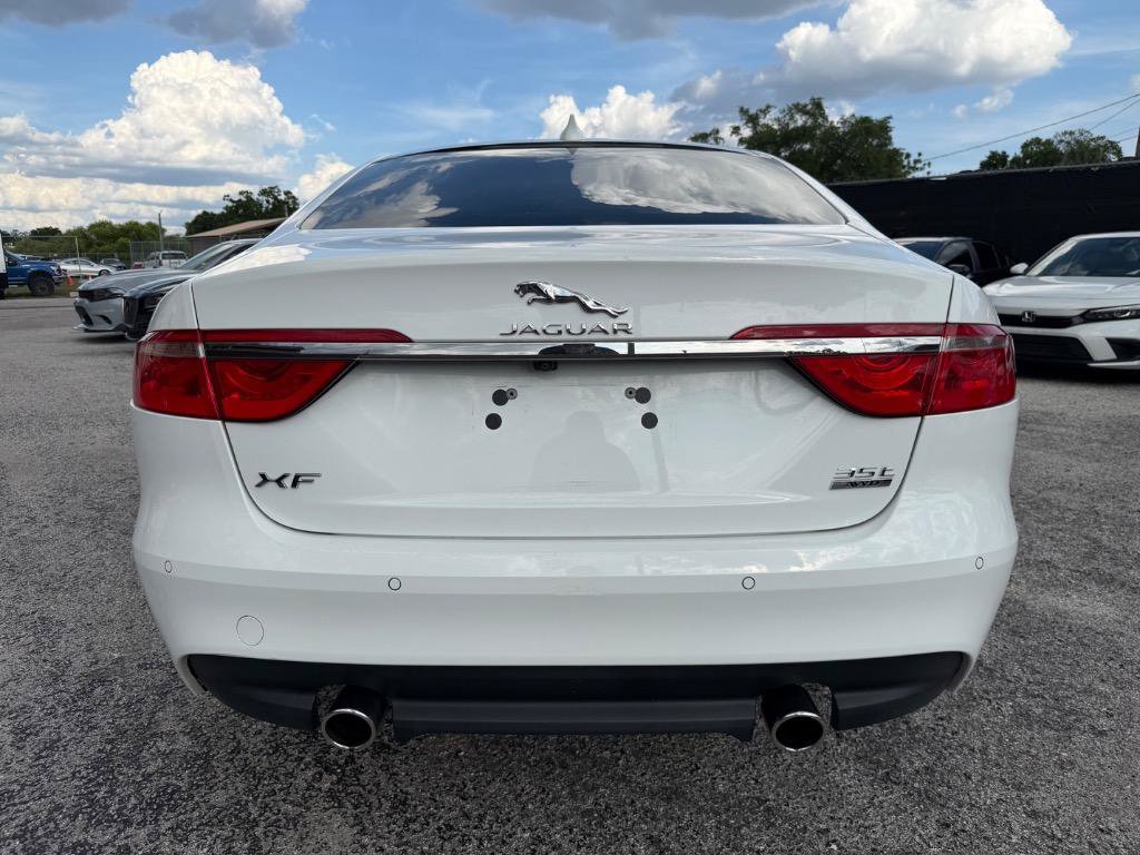 Used 2016 Jaguar XF Prestige AWD/4WD image 6