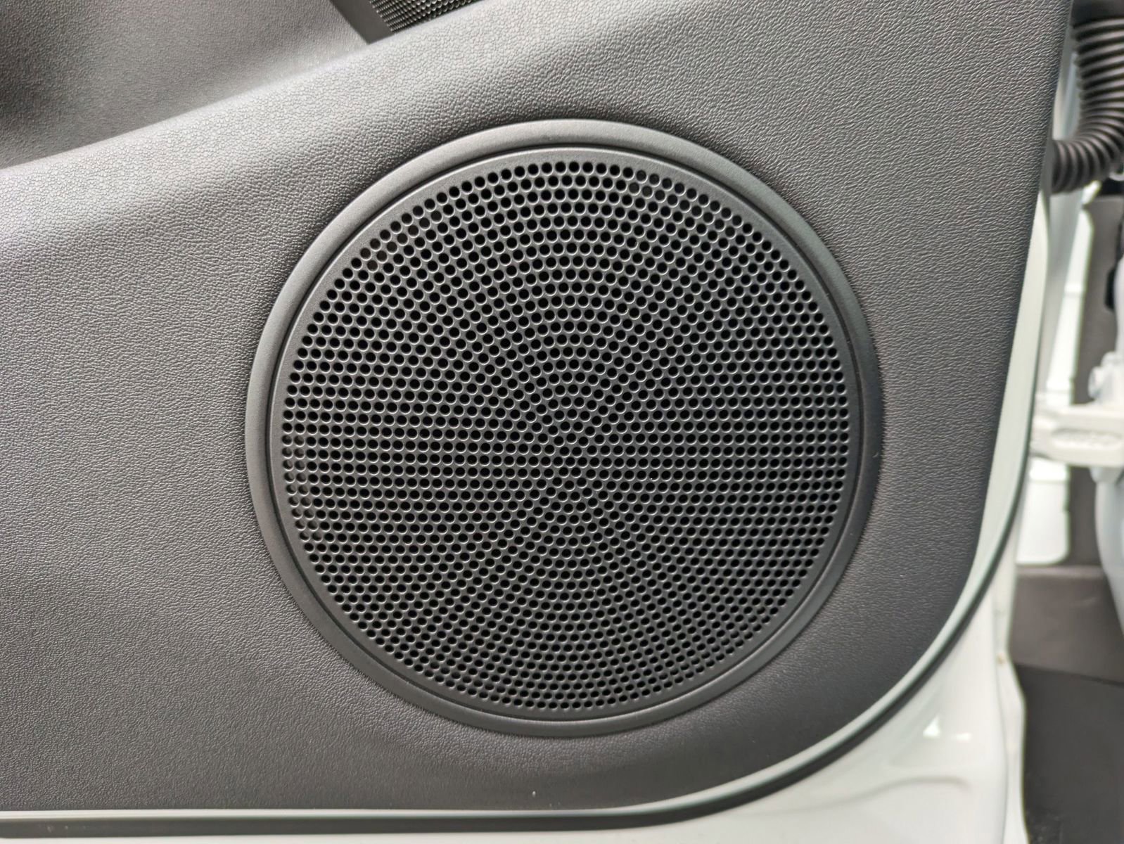 New 2026 Land Rover Range Rover Evoque S image 25