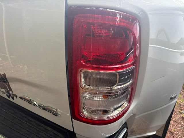 Used 2023 RAM 3500 Big Horn w/ Level 1 Equipment Group AWD/4WD image 11