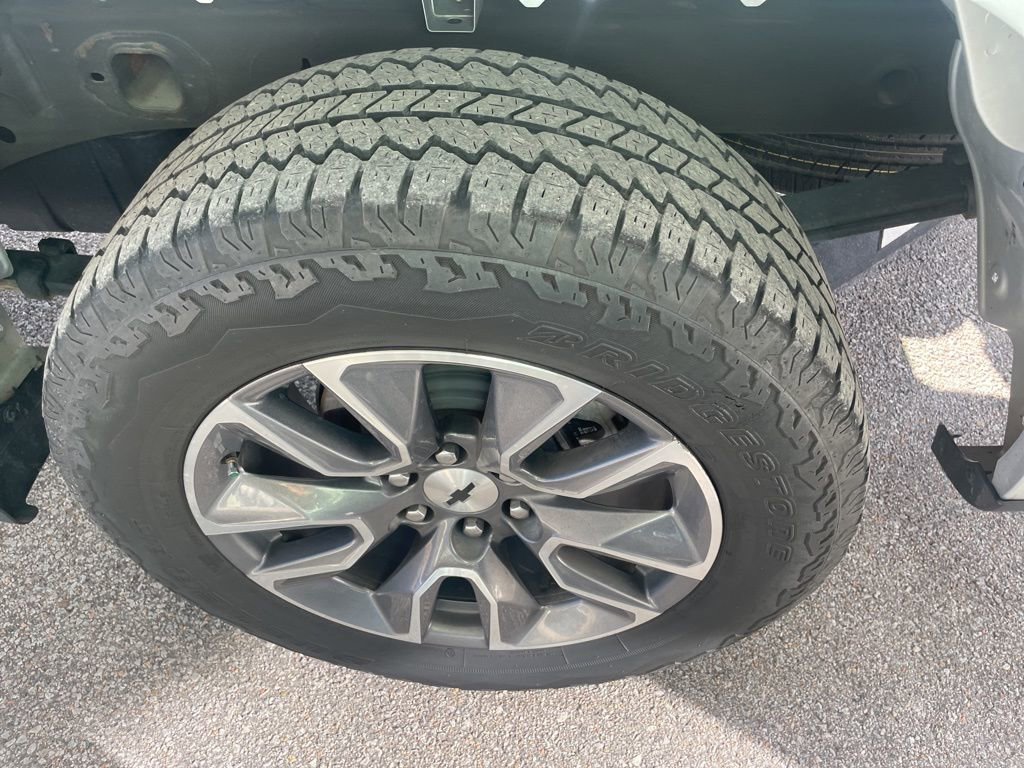 Used 2022 Chevrolet Silverado 1500 Custom image 11