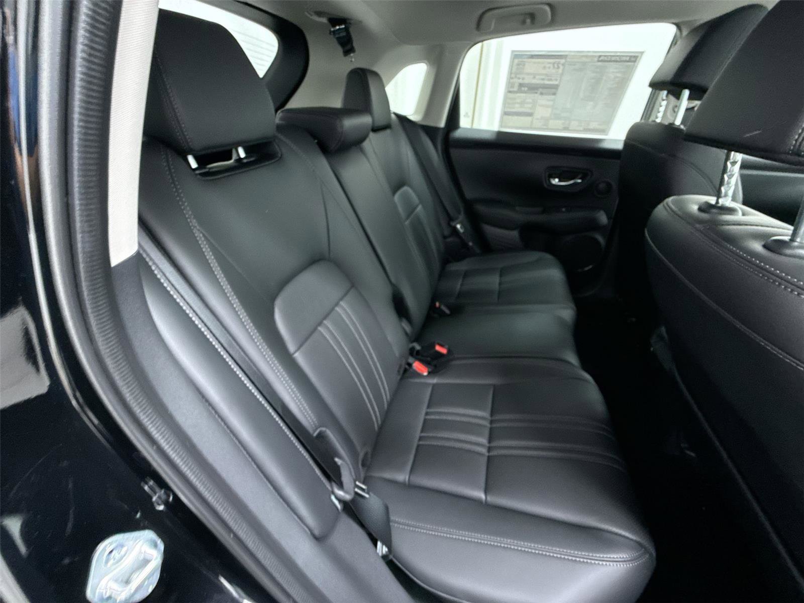 New 2026 Honda HR-V EX-L image 33