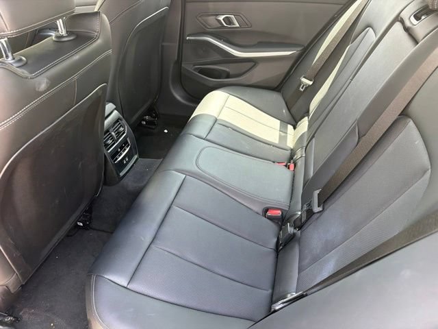 Used 2025 BMW 330i Sedan RWD image 5