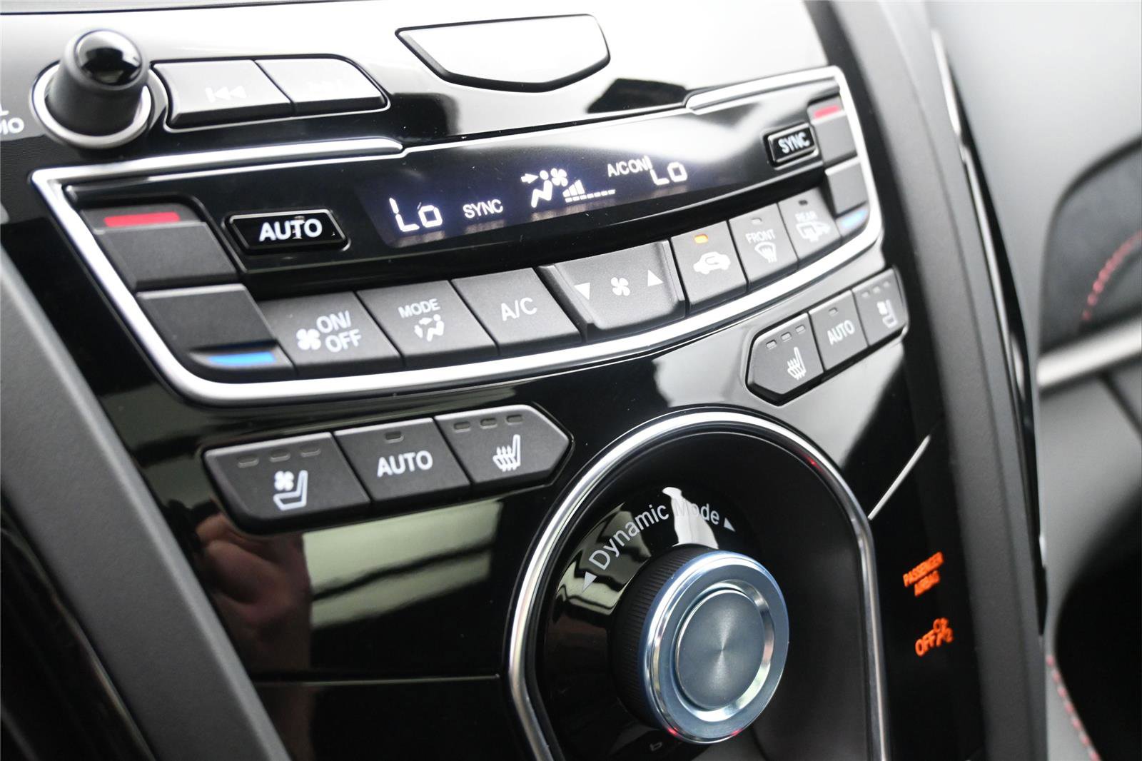 Used 2024 Acura RDX A-Spec AWD/4WD image 4