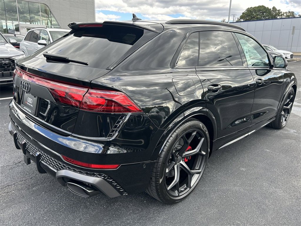 New 2026 Audi RS Q8 performance image 8