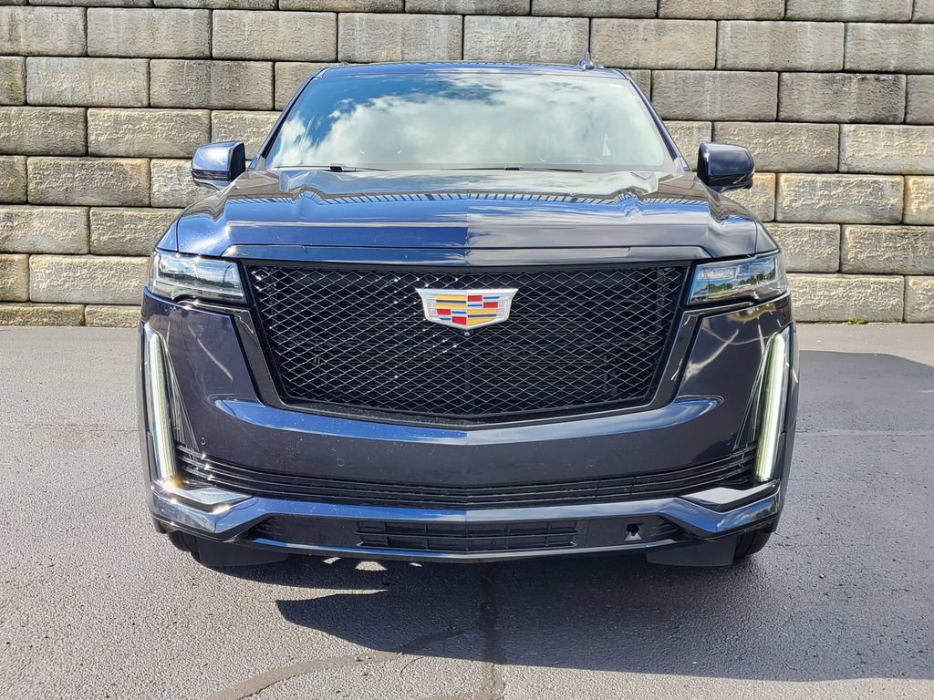Used 2021 Cadillac Escalade ESV Sport w/ Driver Assist Tech Package AWD/4WD image 8
