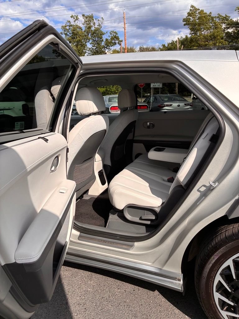 Used 2024 Hyundai Ioniq 5 Limited AWD/4WD image 26