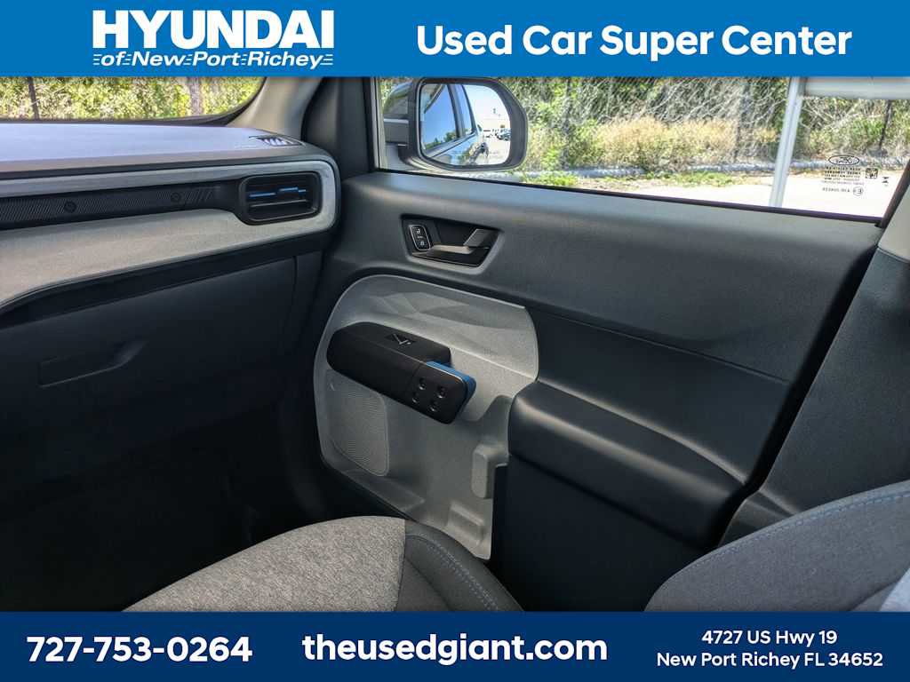 Used 2025 Ford Maverick XLT w/ XLT Luxury Package AWD/4WD image 20