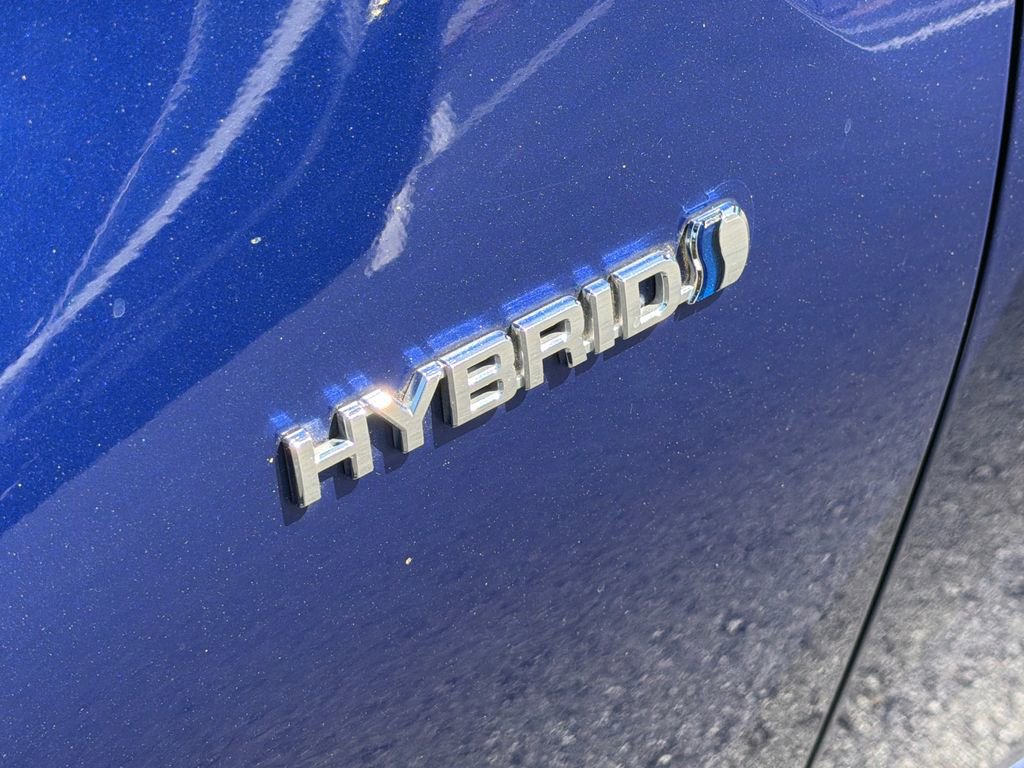 Used 2018 Toyota Prius Three Touring FWD image 8