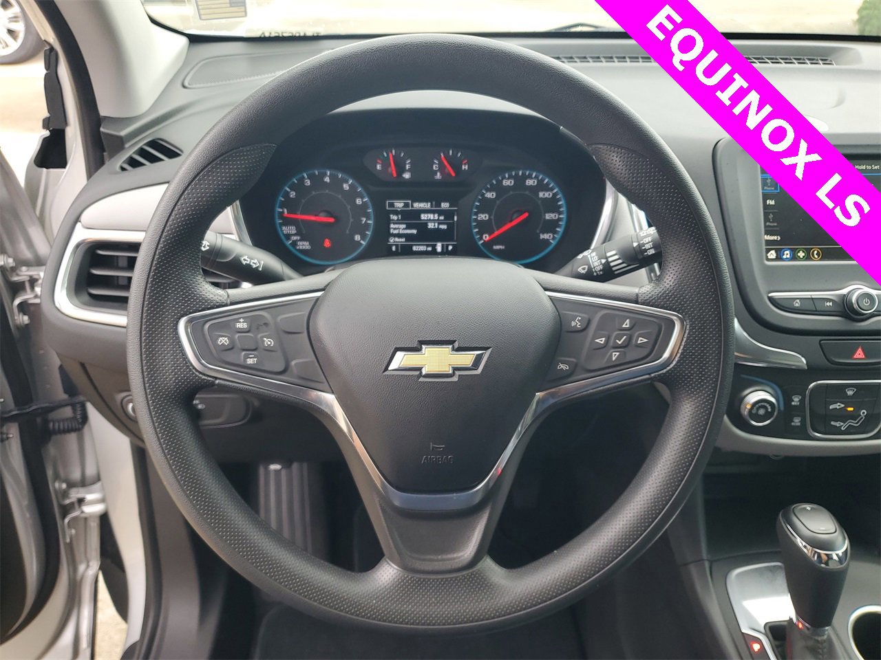Used 2019 Chevrolet Equinox LS w/ LS Convenience Package image 18