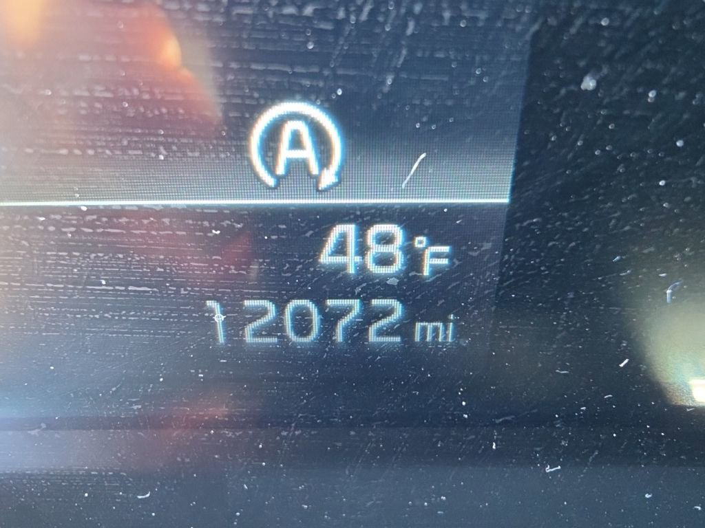 Used 2025 Kia Telluride S image 4