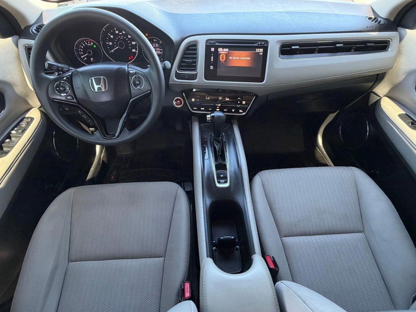 Used 2017 Honda HR-V EX image 34