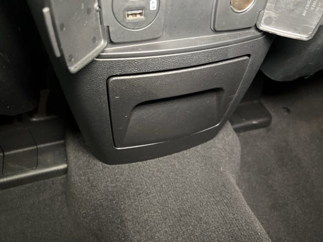 Used 2022 Ford Explorer Limited image 60